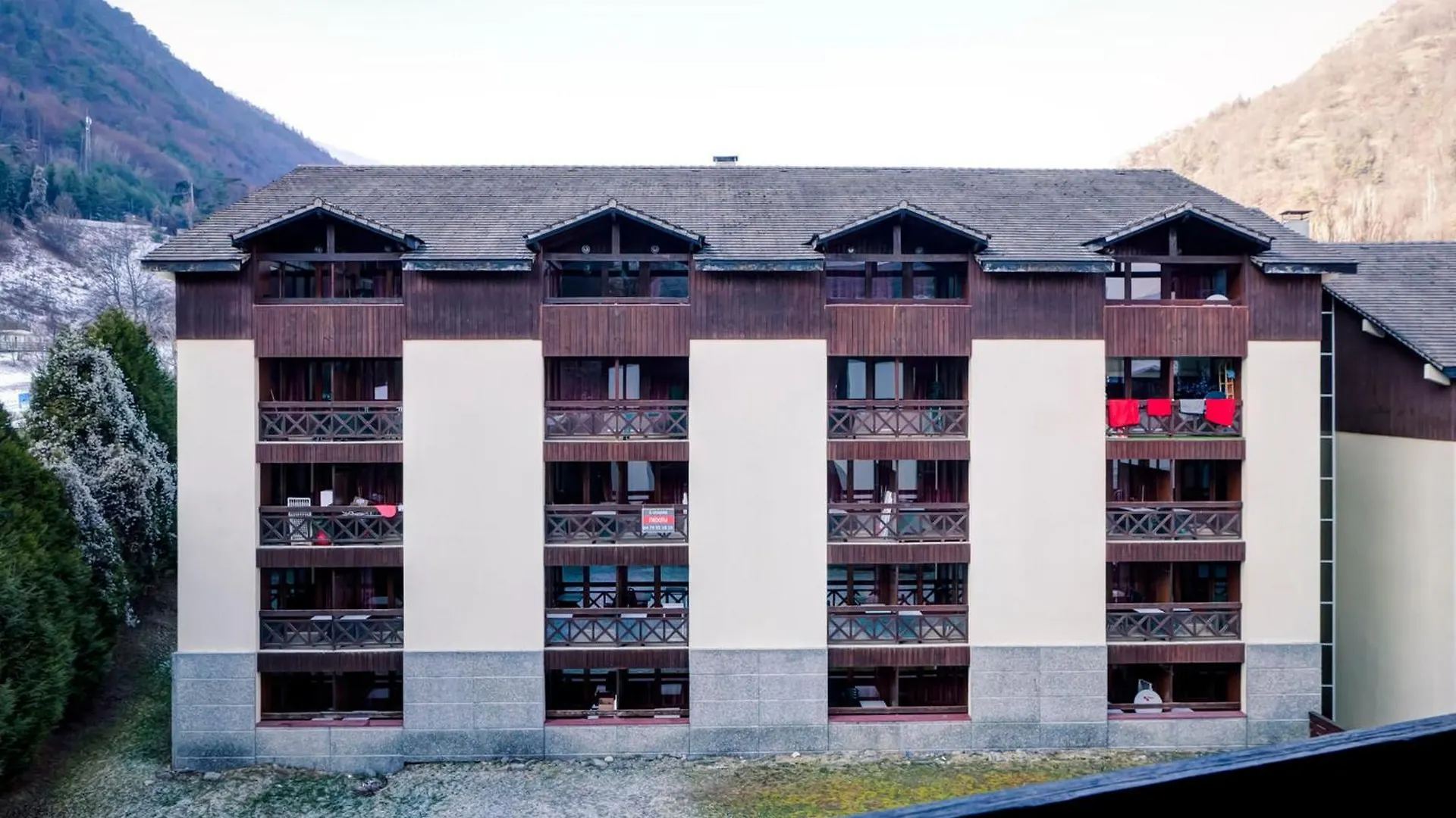 Apartment Studio Equipe Avec Balcon, Proche Thermes Et Centre, Calme - Fr-1-512-233 Brides-les-Bains